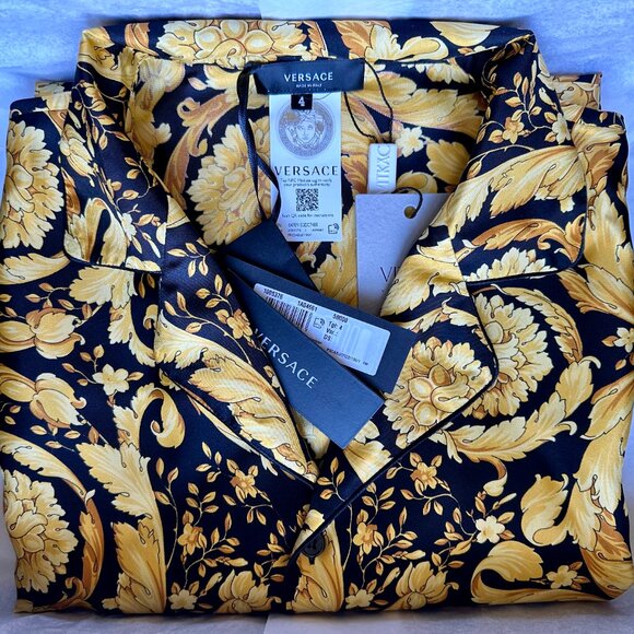 Brand New w/Tags $1,825 VERSACE Barocco-Print SILK PAJAMA TOP Size 4 IT / M - Picture 1 of 15